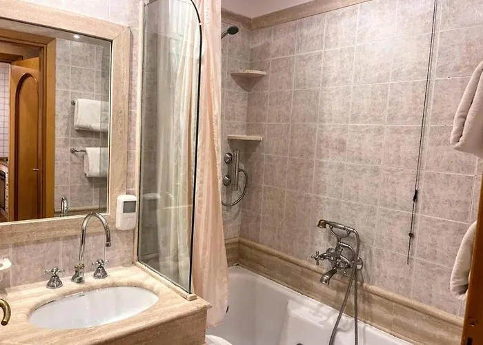 Chic Tivoli Baths